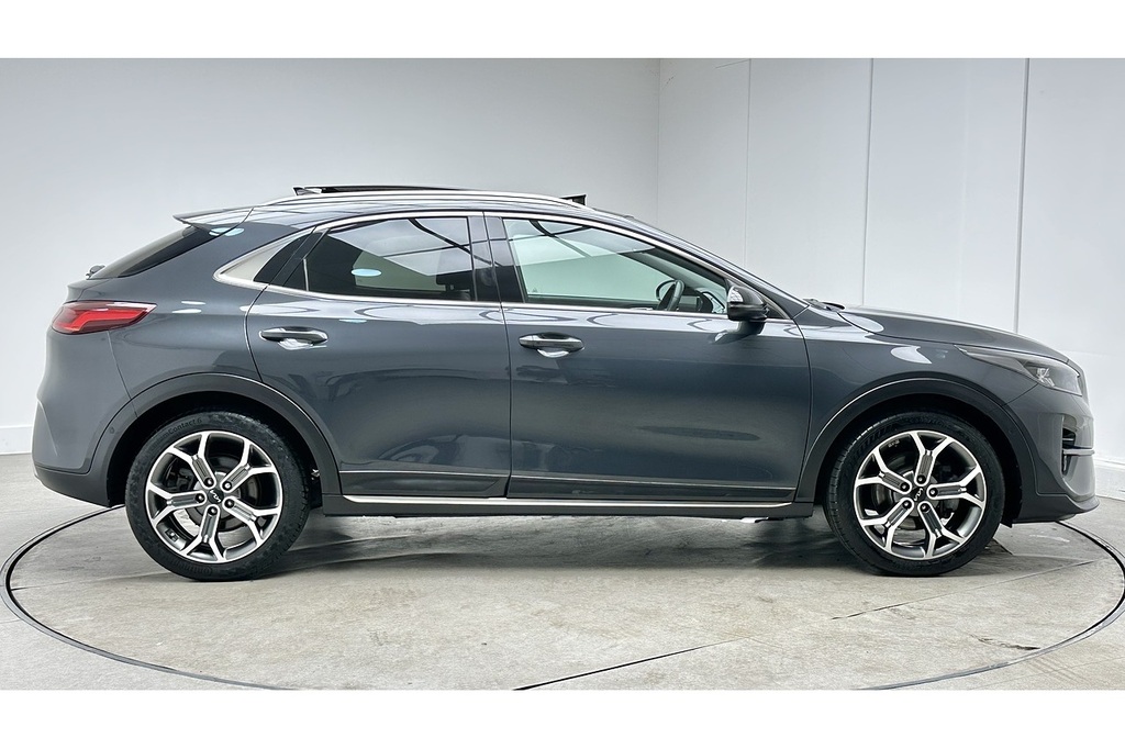 Kia Xceed T-gdi 4 Silver #4