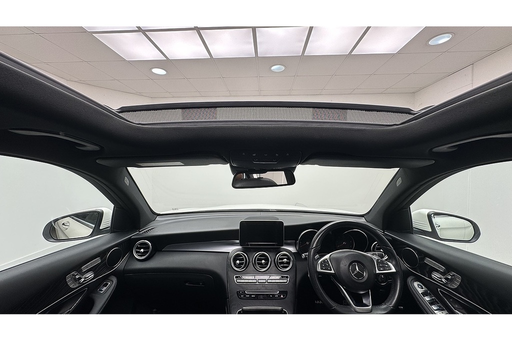 Mercedes-Benz GLC Class Glc250d Amg Line White #2