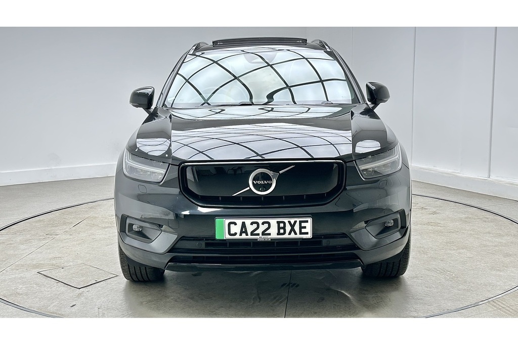 Volvo XC40 Ultimate Black #3