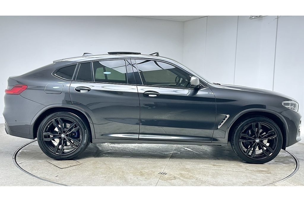 BMW X4 M40i Grey #4