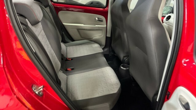 Volkswagen Up 1.0 Up Beats Red #4