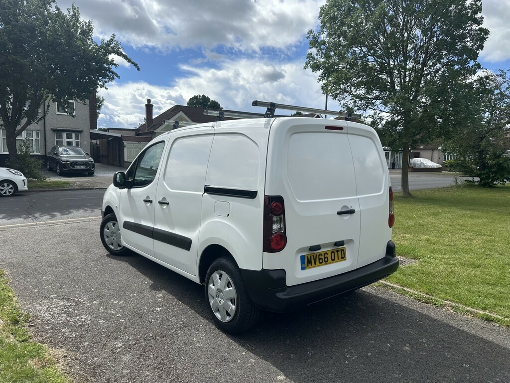 Peugeot Partner 1.6 Hdi 850 S White #6