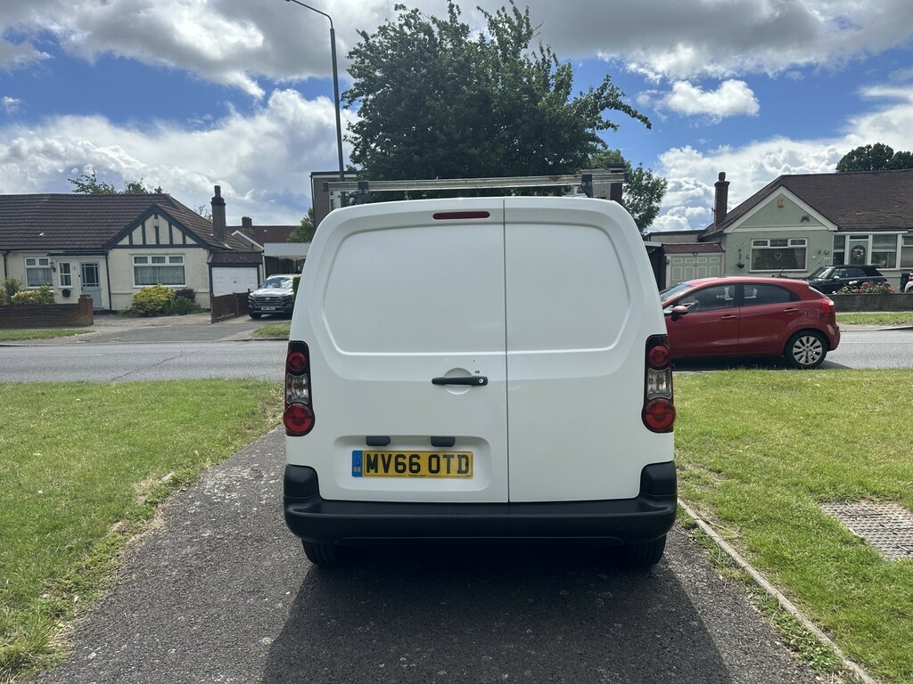 Peugeot Partner 1.6 Hdi 850 S White #5