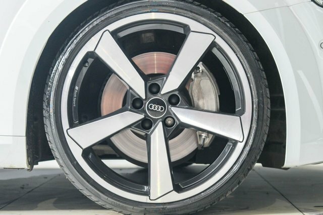 Audi TT Roadster Black Edition 40 Tfsi 197 Ps S Tronic Grey #8