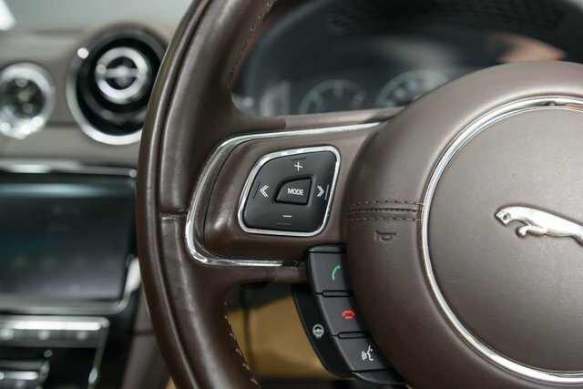 Jaguar XJ 3.0D V6 R-sport Saloon Euro 6 Ss Red #21