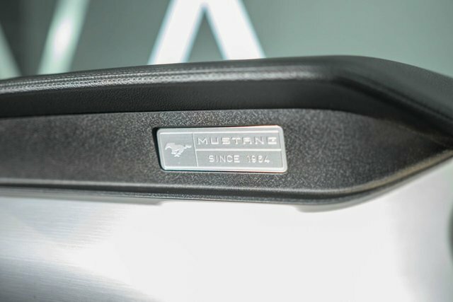 Ford Mustang 2.3T Ecoboost Convertible Euro 6 Black #30