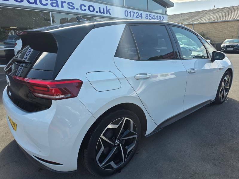 Volkswagen ID.3 150Kw Life Pro Performance 58Kwh - 2020 VN70WCE White #3