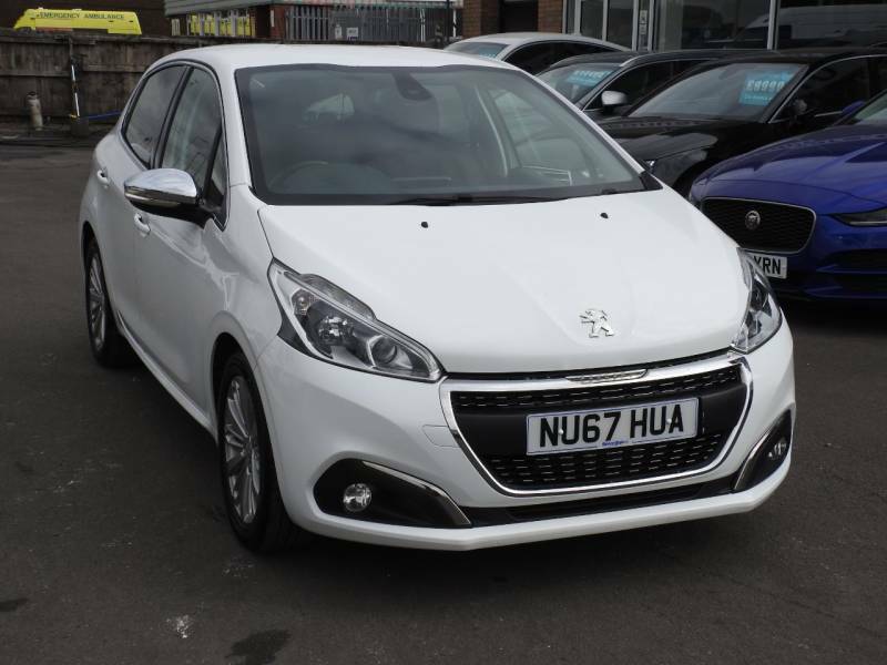 Peugeot 208 1.2 Puretech 82 Allure - 2017 67 NU67HUA White #6