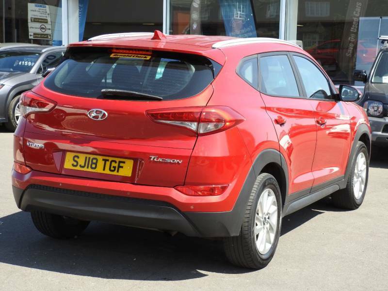 Hyundai Tucson 1.6 Gdi Blue Drive Se 2Wd Red #6