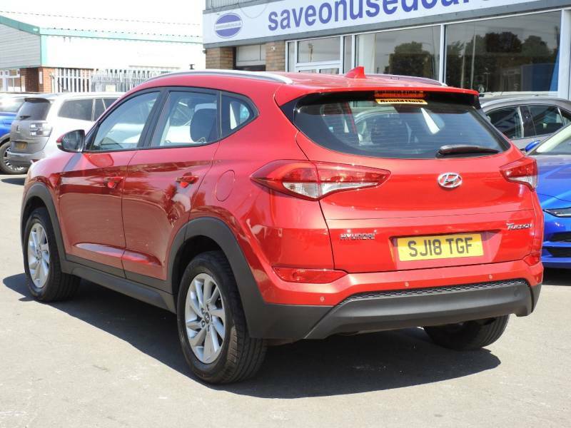 Hyundai Tucson 1.6 Gdi Blue Drive Se 2Wd Red #5