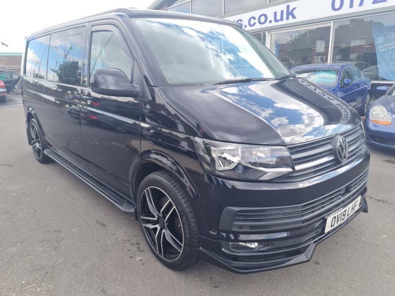 Volkswagen Transporter 2.0 Tdi Bmt 150 Highline Kombi Van Black