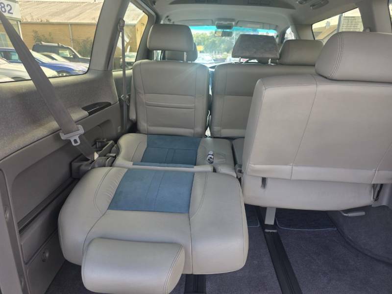 Nissan Elgrand 3.5L 3.5 Silver #15