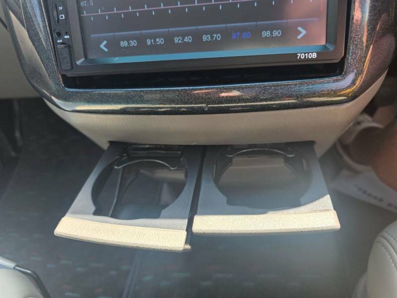 Nissan Elgrand 3.5L 3.5 Silver #30