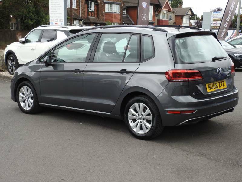Volkswagen Golf SV 1.5 Tsi Evo 130 Se Grey #4