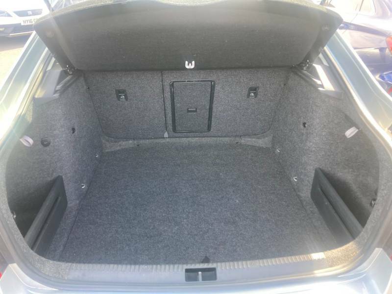 Skoda Octavia 1.6 Tdi Cr Elegance Dsg 5-Door Estate Blue #12