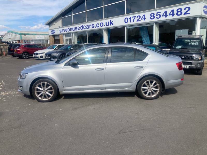 Skoda Octavia 1.6 Tdi Cr Elegance Silver #5