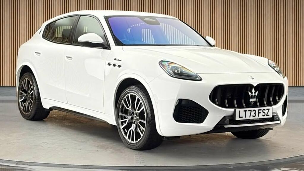Maserati Grecale 2.0 Mhev Modena Suv Zf 4Wd Euro 6 Ss White