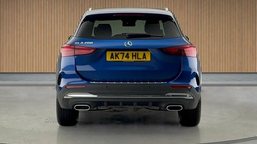 Mercedes-Benz GLA Class 1.3 Gla200h Mhev Amg Line Executive Suv Petr AK74HLA Blue #4