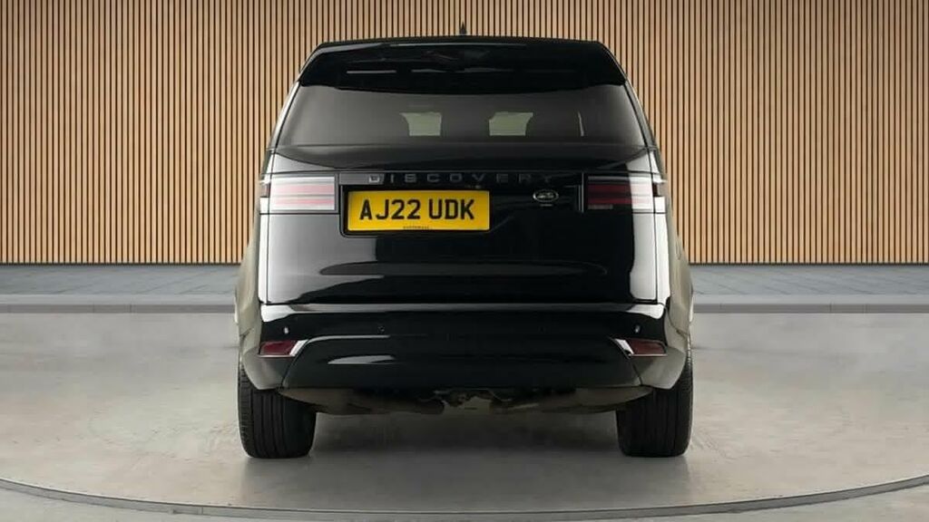 Land Rover Discovery 3.0 D300 Mhev R-dynamic Se Suv 4Wd AJ22UDK Black #4
