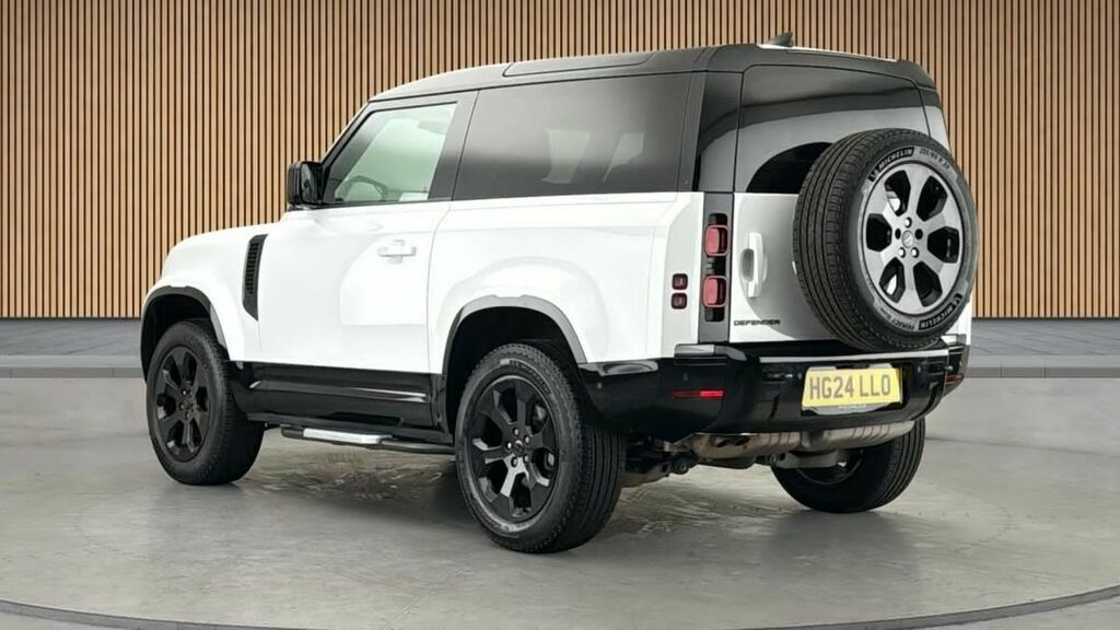 Land Rover Defender 90 3.0 D250 Mhev X-dynamic Hse Suv 4W HG24LLO White #2