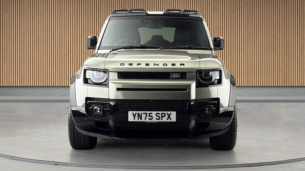 Land Rover Defender 110 3.0 D250 Mhev X-dynamic Hse Suv 4W YN75SPX Green #3