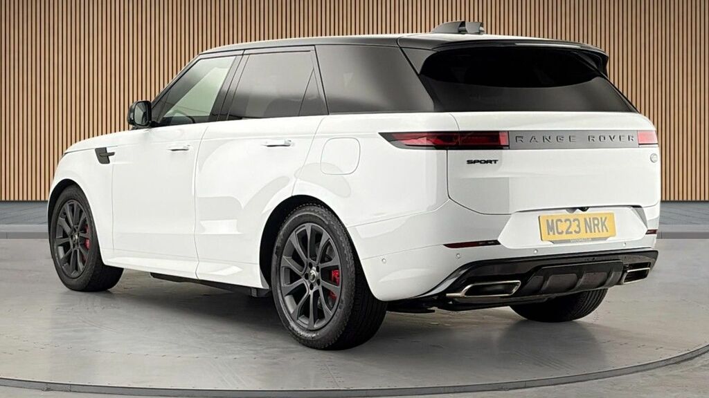 Land Rover Range Rover Sport 3.0 P440e 38.2Kwh Dynamic Se Suv Plug-i White #2