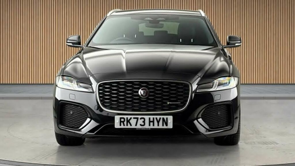 Jaguar XF 2.0 D200 Mhev R-dynamic Se Sportbrake A RK73HYN Black #3