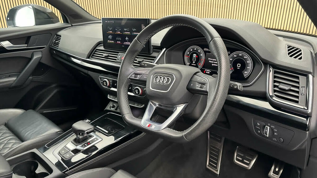 Audi Q5 2.0 Tfsi 45 Edition 1 Suv S Tronic Quat AE72WPA Black #5