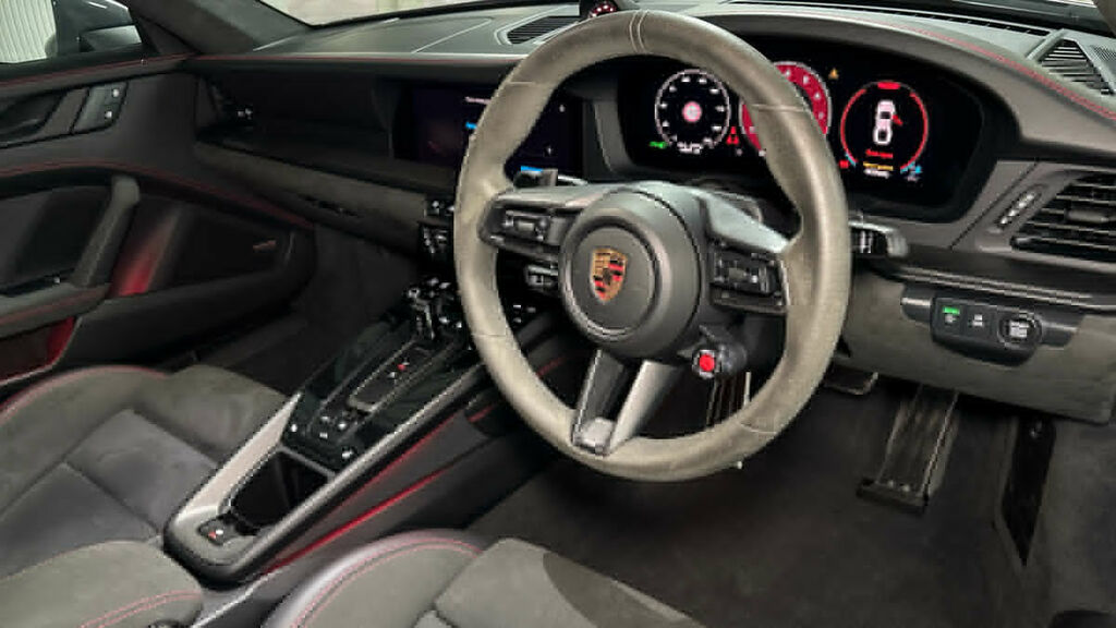 Porsche 911 3.6 T-hybrid 992 Carrera 4 Gts Coupe Hy #4