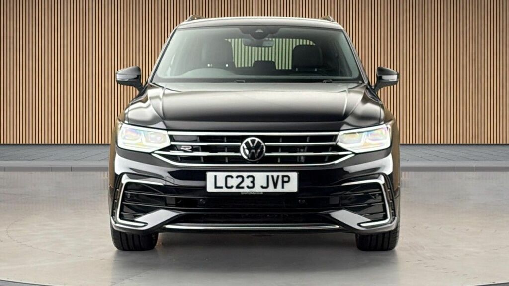 Volkswagen Tiguan 1.5 Tsi R-line Suv Dsg Euro 6 Ss 15 LC23JVP Black #3