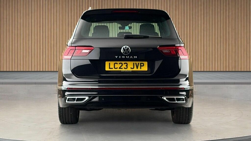 Volkswagen Tiguan 1.5 Tsi R-line Suv Dsg Euro 6 Ss 15 LC23JVP Black #4