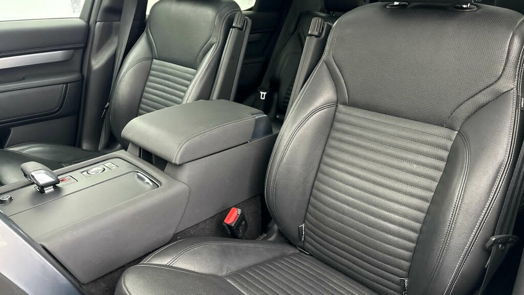 Land Rover Discovery 3.0 D250 Mhev R-dynamic S Suv 4Wd YF21MVZ White #6
