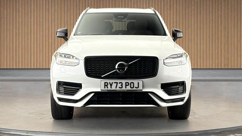 Volvo XC90 2.0H T8 Recharge 18.8Kwh Ultimate Dark Suv Pet RY73POJ White #3