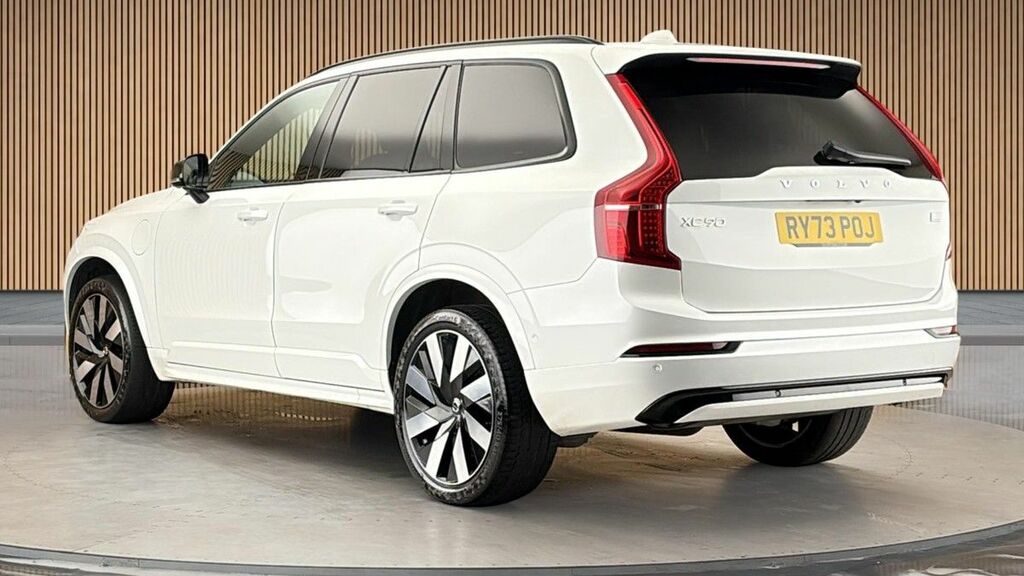 Volvo XC90 2.0H T8 Recharge 18.8Kwh Ultimate Dark Suv Pet RY73POJ White #2