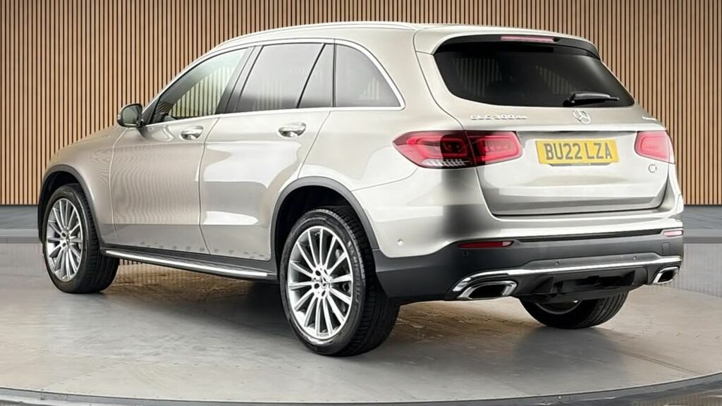 Mercedes-Benz GLC Class 2.0 Glc300de 13.5Kwh Amg Line Premium Suv Di BU22LZA Silver #2