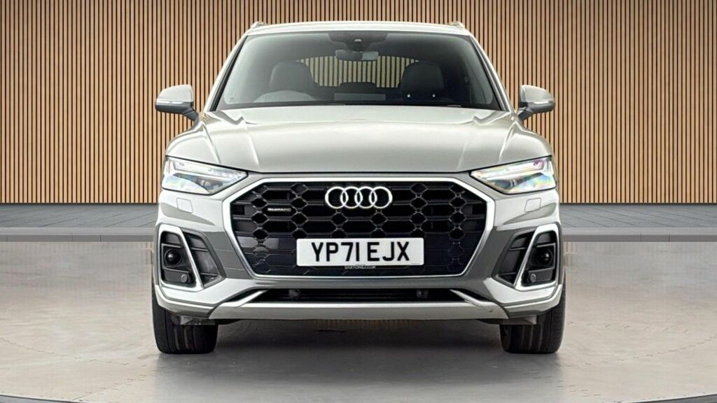 Audi Q5 2.0 Tfsie 55 Competition Suv Plug-in Hy YP71EJX Grey #3