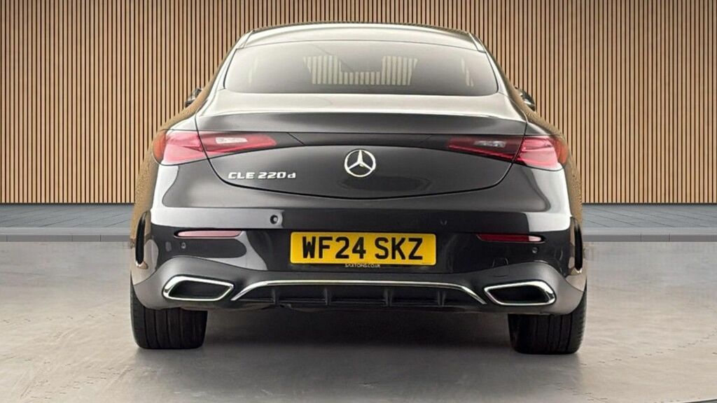Mercedes-Benz CLE Class 2.0 Cle220dh Mhev Amg Line Premium Plus Coupe  #4