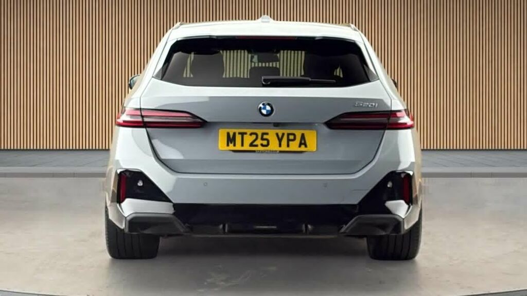 BMW 5 Series 2.0 520I Mht M Sport Pro Touring Hybrid MT25YPA  #4