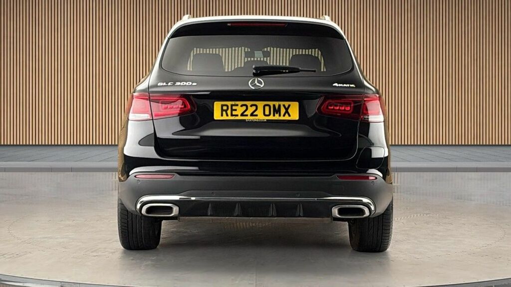 Mercedes-Benz GLC Class 2.0 Glc300e 13.5Kwh Amg Line Suv Plug-i RE22OMX #4