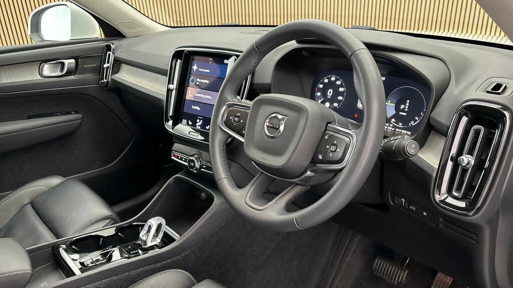 Volvo XC40 1.5H T5 Recharge 10.7Kwh Ultimate Bright Suv P KM22YFE #5