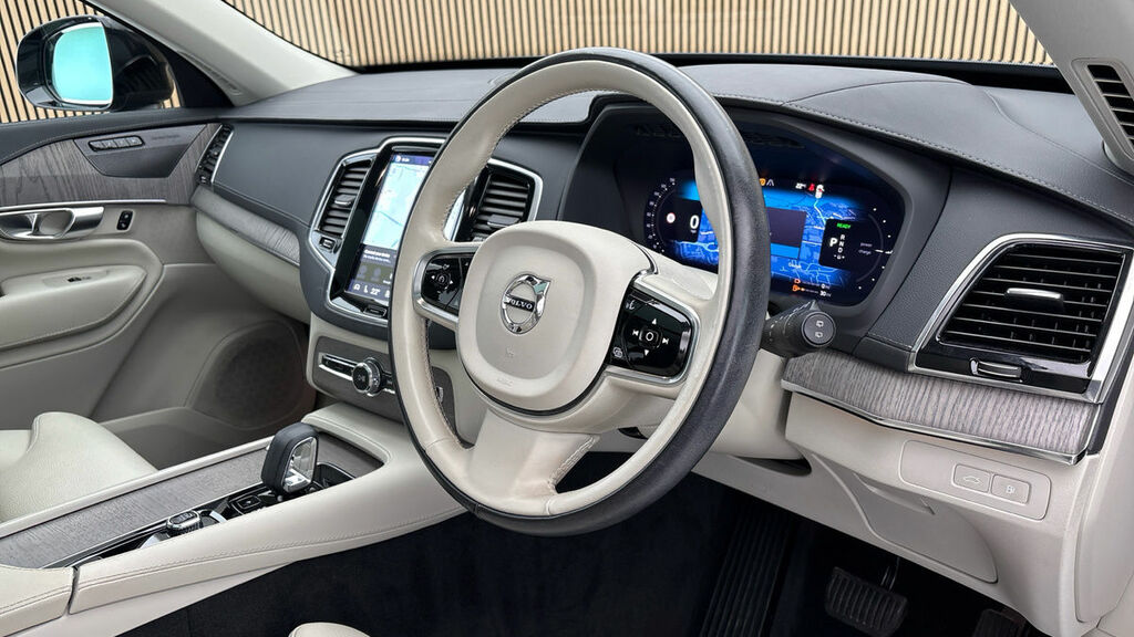 Volvo XC90 2.0H T8 Recharge 18.8Kwh Plus Suv Plug- YJ23ZBZ #5