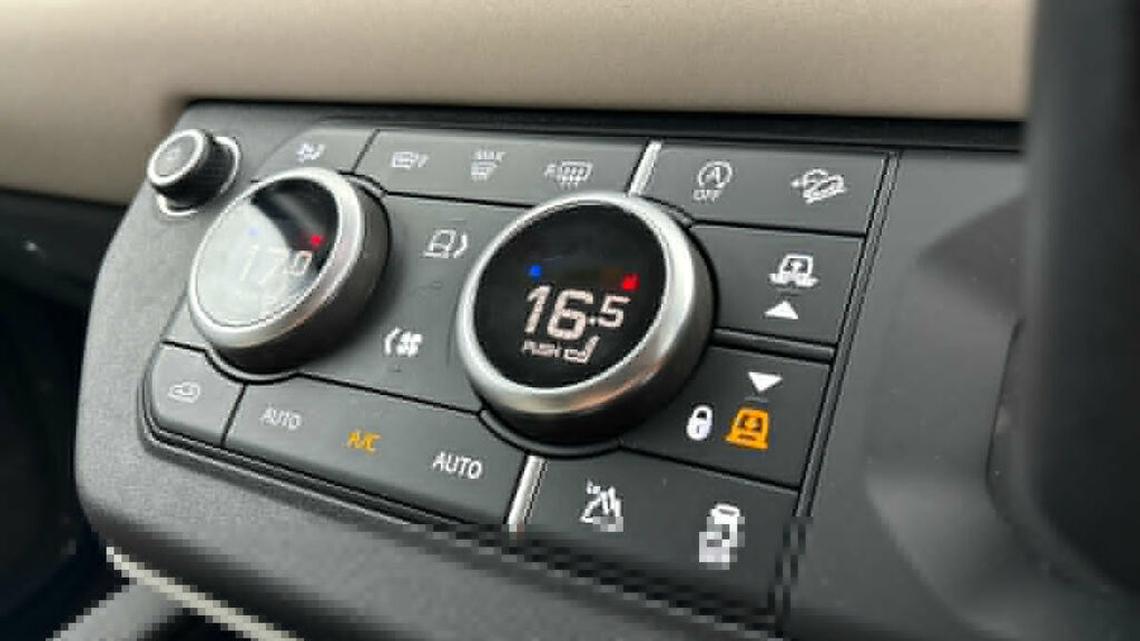 Land Rover Defender 110 3.0 D250 X-dynamic Se 110 7 Seat Grey #18