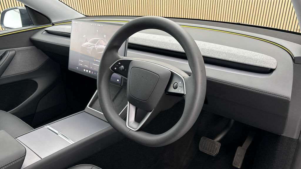 Tesla Model Y 62.5Kwh Suv Rwd 298 Ps GD25NKK #5