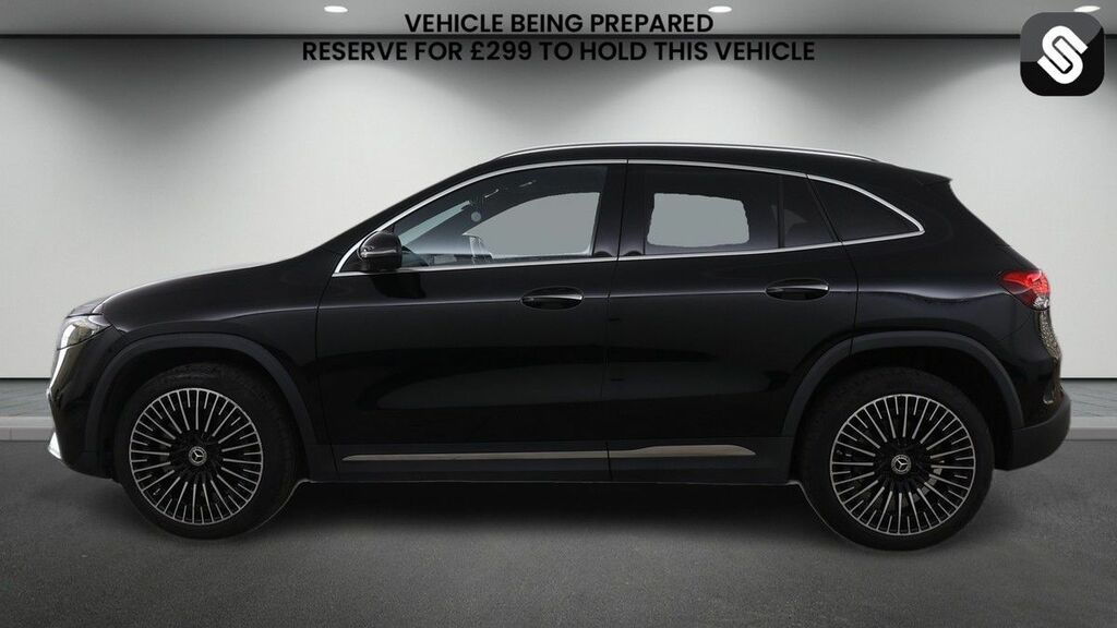 Mercedes-Benz EQA Eqa 250 70.5Kwh Amg Line Premium Plus Suv E Black #4