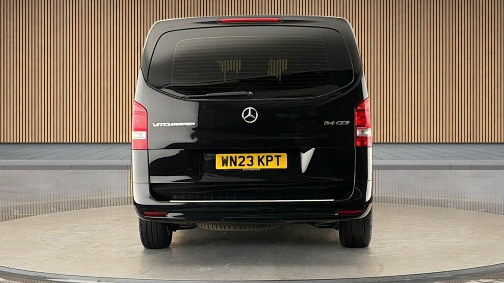Mercedes-Benz Vito 2.0 114 Cdi Select Tourer Double Cab G- #4