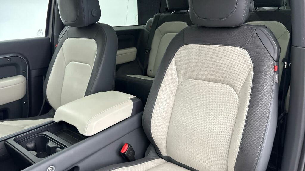 Land Rover Defender 90 3.0 D300 Mhev X-dynamic Hse Suv 4W  #5