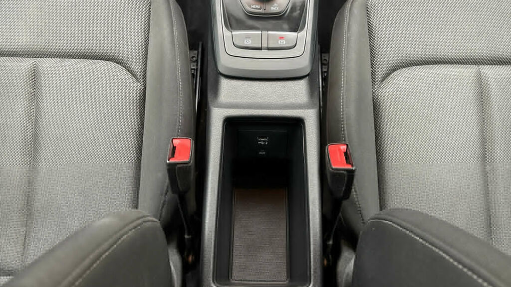 Audi Q2 1.6 Tdi 30 Sport Suv S Tronic 116 Ps Blue #9