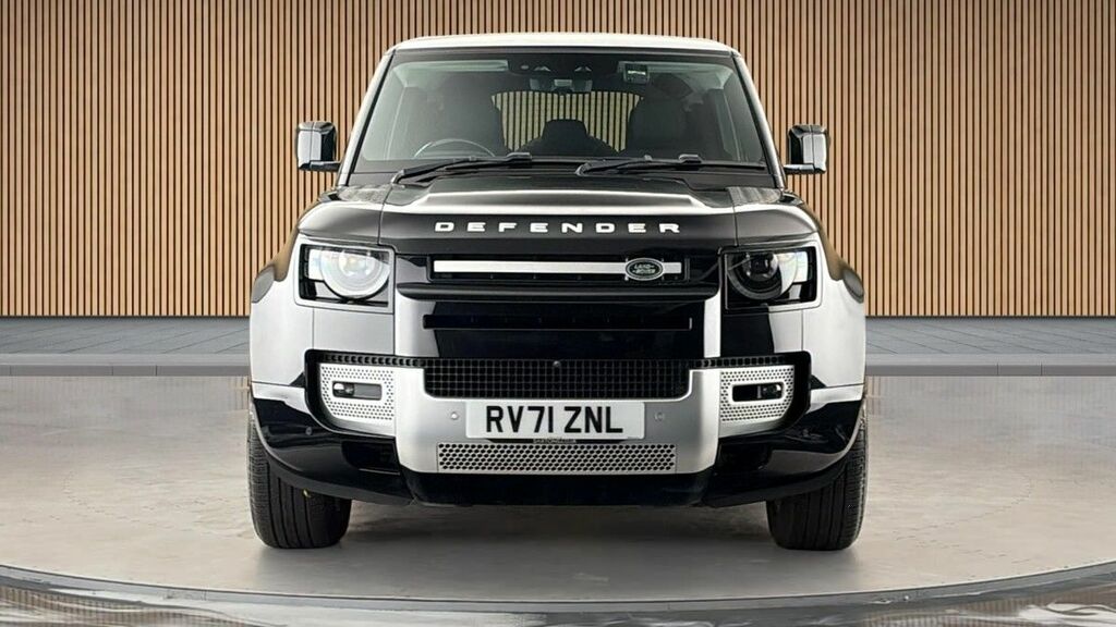 Land Rover Defender 110 3.0 D250 Mhev Xs Edition Suv 4Wd E Black #3