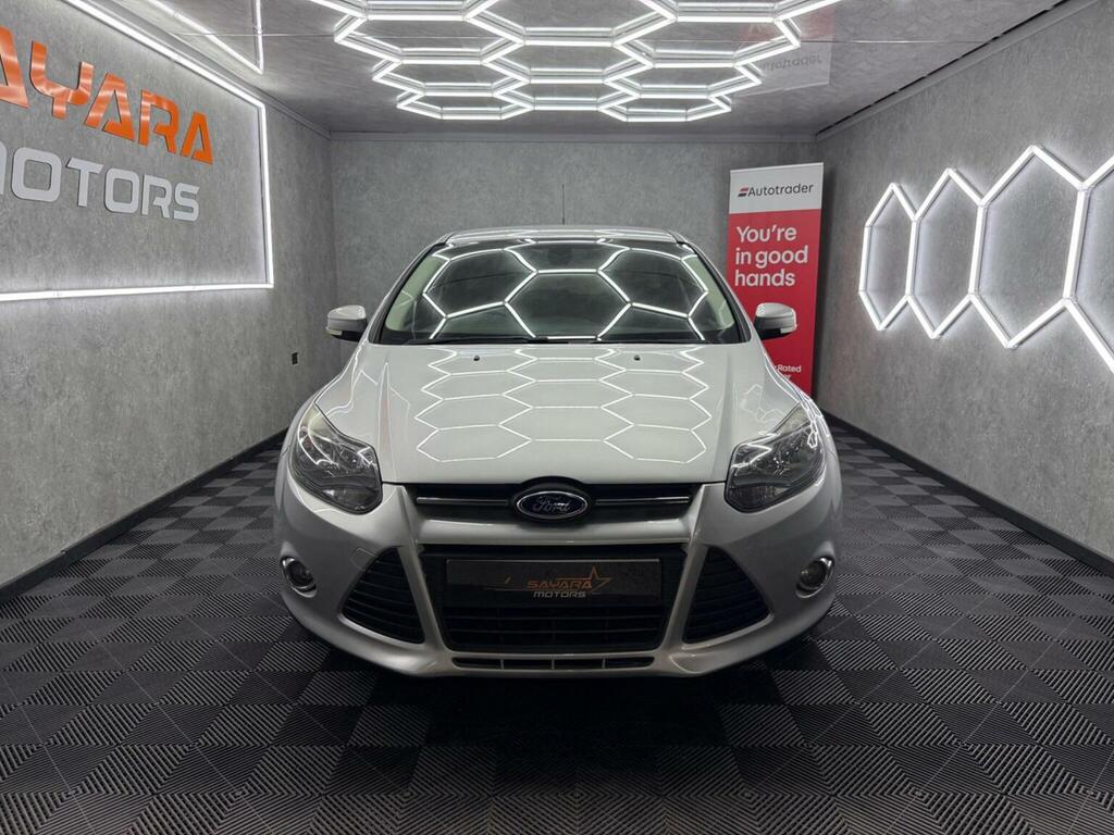 Ford Focus 1.6 Tdci Zetec Euro 5 Ss Silver #2
