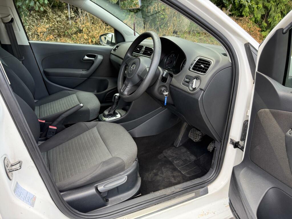 Volkswagen Polo 1.4L Sel Black #34
